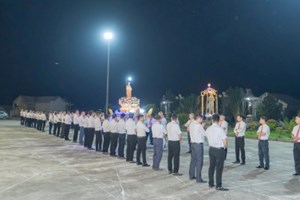 GP.Hưng Hóa - Giáo xứ An Thịnh: Rước kiệu và dâng hoa khai mạc tháng kính Thánh Tâm Chúa Giêsu