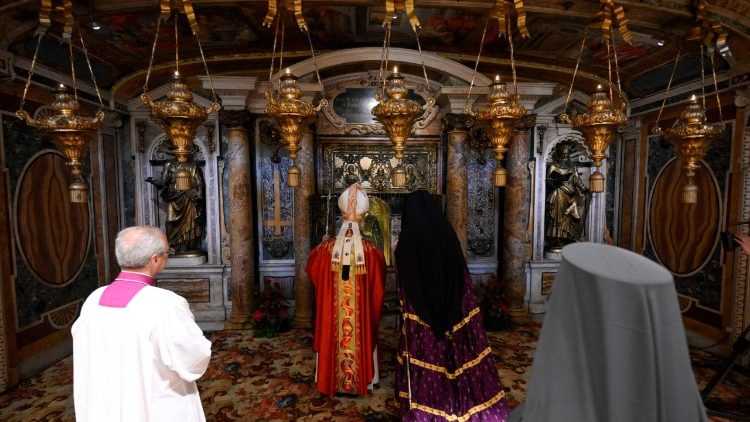 Phái đoàn Tòa Thượng phụ Đại kết thăm Roma